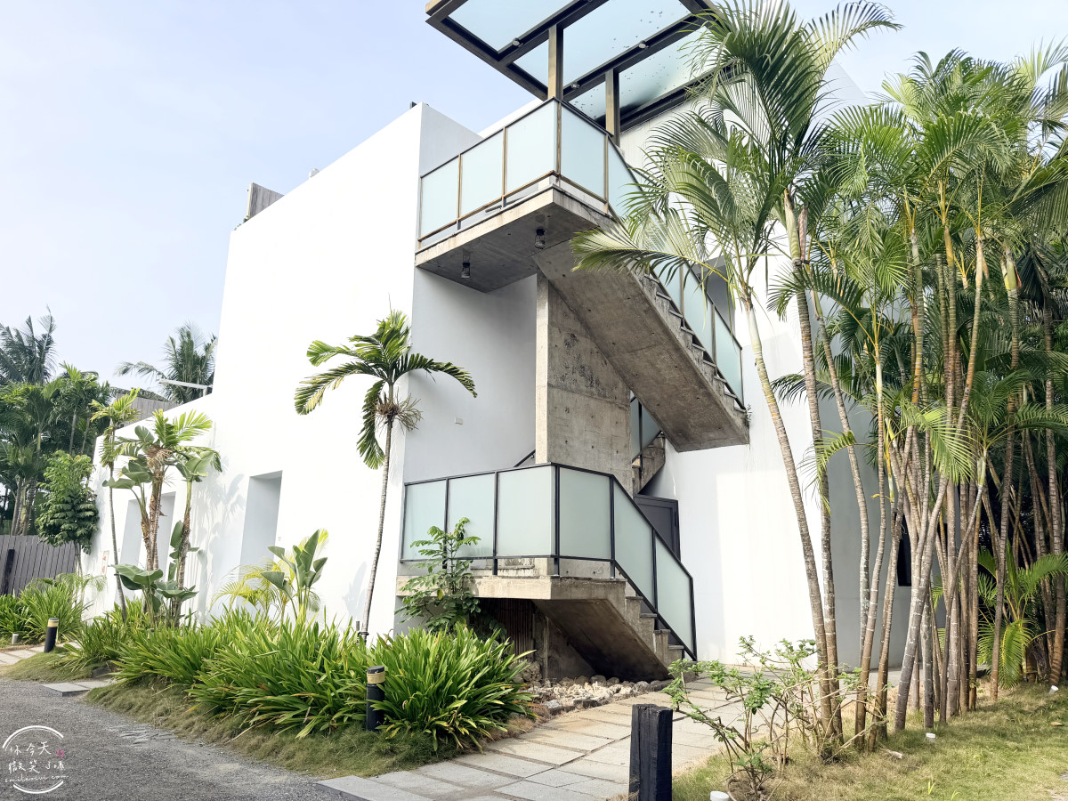屏東東港新飯店∥河堤漫旅東琉暮沐，Villa、庭園各房型選擇、早餐、交通一次懂︱新開幕必住清單，三五好友家人包棟VILLA︱靜謐系渡假 Villa