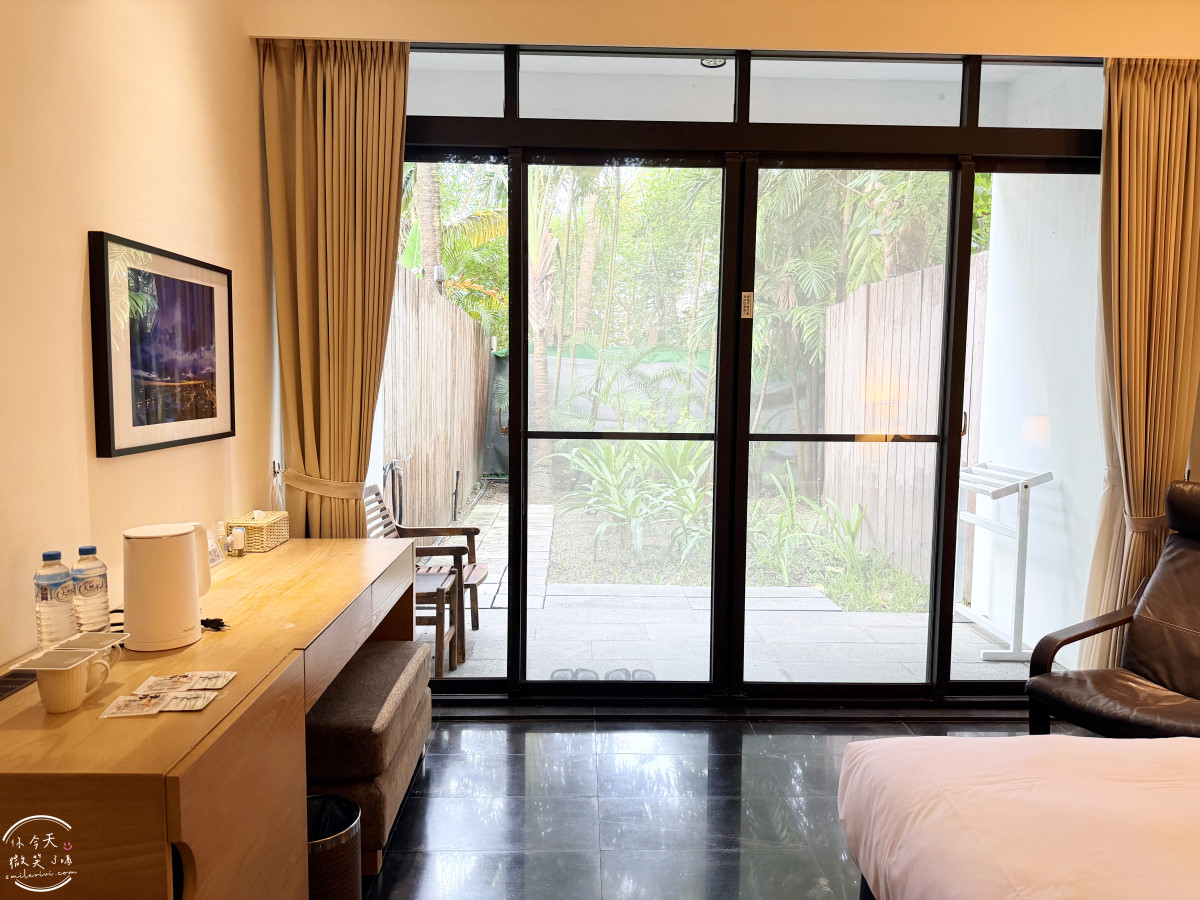 屏東東港新飯店∥河堤漫旅東琉暮沐，Villa、庭園各房型選擇、早餐、交通一次懂︱新開幕必住清單，三五好友家人包棟VILLA︱靜謐系渡假 Villa