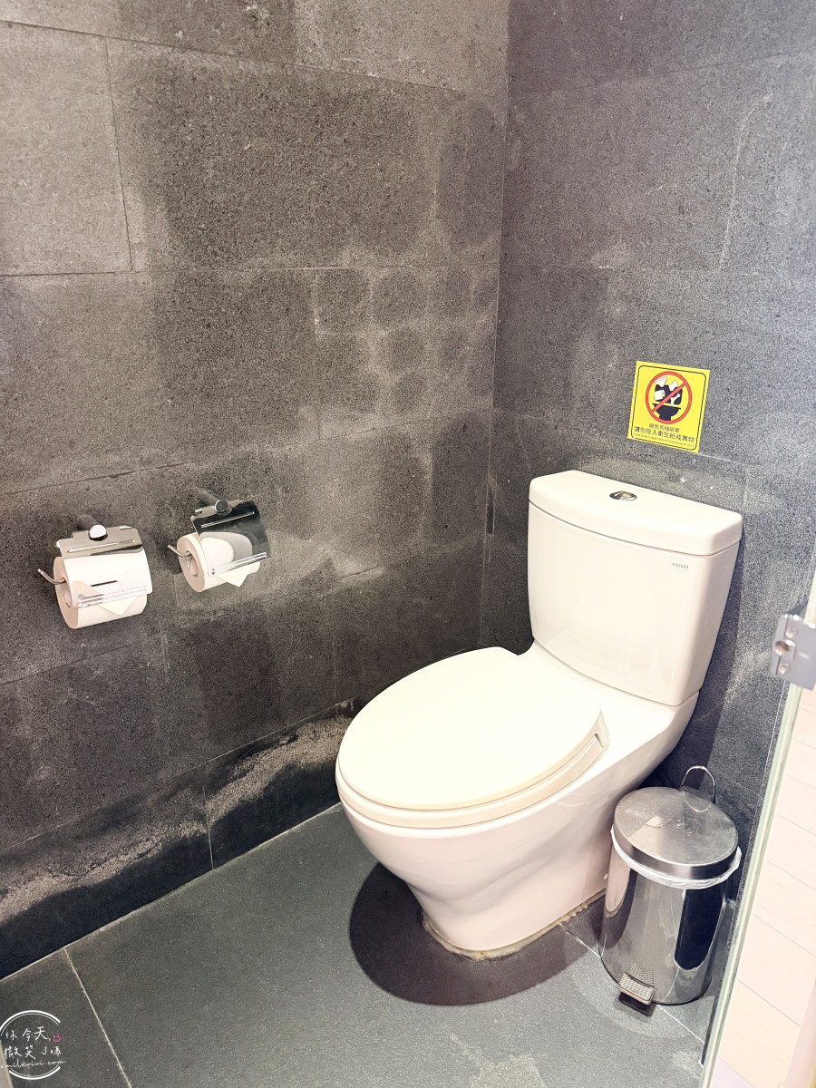 屏東東港新飯店∥河堤漫旅東琉暮沐，Villa、庭園各房型選擇、早餐、交通一次懂︱新開幕必住清單，三五好友家人包棟VILLA︱靜謐系渡假 Villa