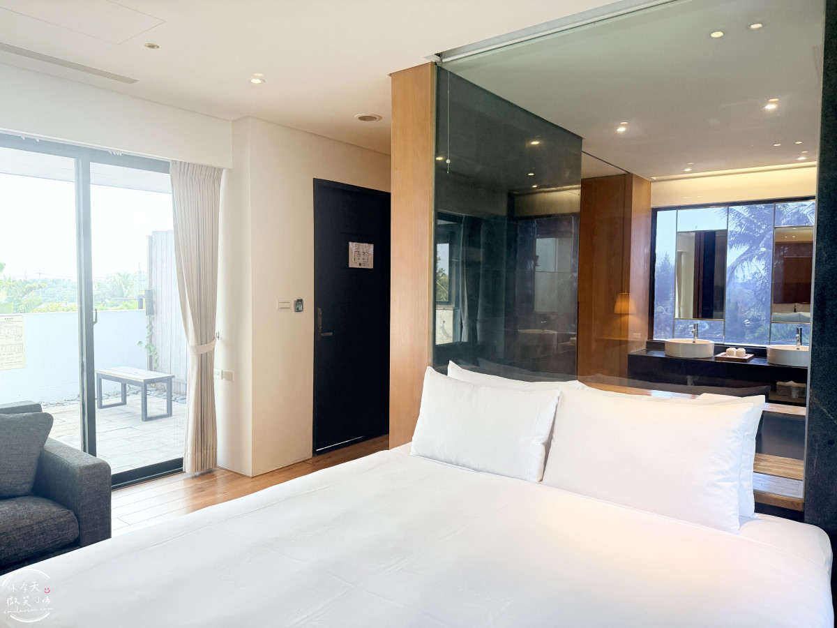 屏東東港新飯店∥河堤漫旅東琉暮沐，Villa、庭園各房型選擇、早餐、交通一次懂︱新開幕必住清單，三五好友家人包棟VILLA︱靜謐系渡假 Villa