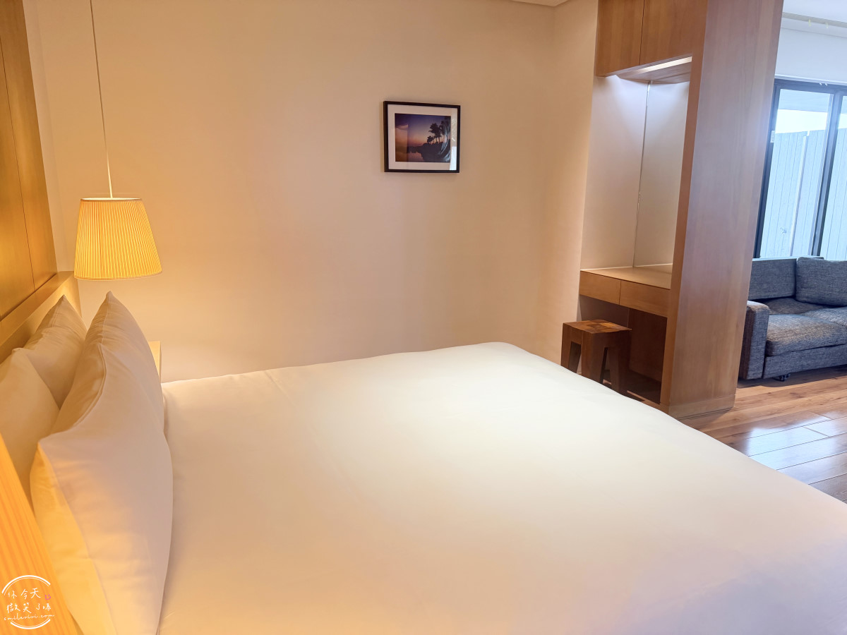 屏東東港新飯店∥河堤漫旅東琉暮沐，Villa、庭園各房型選擇、早餐、交通一次懂︱新開幕必住清單，三五好友家人包棟VILLA︱靜謐系渡假 Villa