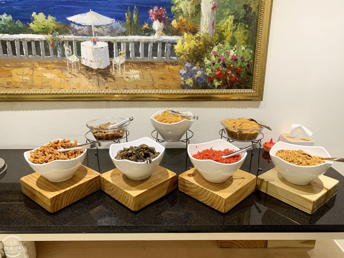 高雄鹽埕飯店推薦∥佑煦行旅 Hotel Yoshi 各房型開箱+早餐分享︱近駁二、愛河超方便︱高雄自由行住宿推薦、鹽埕區高CP值飯店 - 第65張圖 高雄鹽埕飯店推薦∥佑煦行旅 Hotel Yoshi 各房型開箱+早餐分享︱近駁二、愛河超方便︱高雄自由行住宿推薦、鹽埕區高CP值飯店