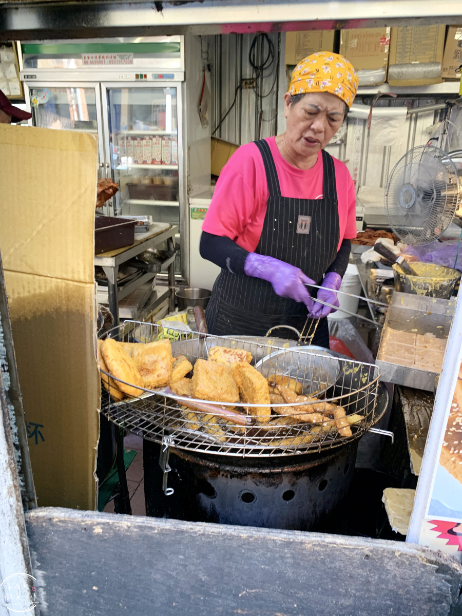 小琉球早餐必吃∥洪媽媽早餐店完整菜單,在地人也排隊的超人氣早餐︱平價又有飽足感,小琉球必吃美食︱小琉球早餐推薦第一名?琉球粿、湯包、油條蛋餅、酥炸魚條、黑糖糕 - 第19張圖 小琉球早餐必吃∥洪媽媽早餐店完整菜單,在地人也排隊的超人氣早餐︱平價又有飽足感,小琉球必吃美食︱小琉球早餐推薦第一名?琉球粿、湯包、油條蛋餅、酥炸魚條、黑糖糕