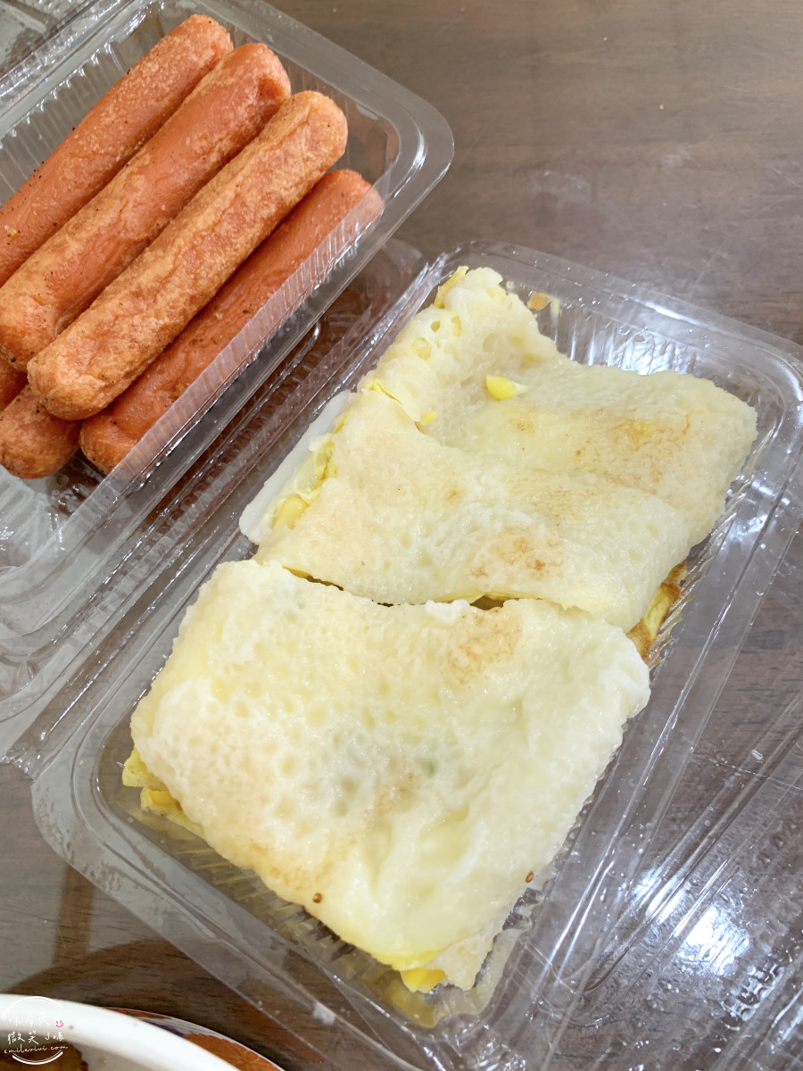 小琉球早餐必吃∥洪媽媽早餐店完整菜單,在地人也排隊的超人氣早餐︱平價又有飽足感,小琉球必吃美食︱小琉球早餐推薦第一名?琉球粿、湯包、油條蛋餅、酥炸魚條、黑糖糕 - 第22張圖 小琉球早餐必吃∥洪媽媽早餐店完整菜單,在地人也排隊的超人氣早餐︱平價又有飽足感,小琉球必吃美食︱小琉球早餐推薦第一名?琉球粿、湯包、油條蛋餅、酥炸魚條、黑糖糕