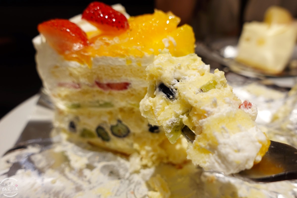 橫濱必吃甜點∥HARBS NEWoMan橫濱店 3 樓,新鮮水果蛋糕、白桃起司蛋糕太狂|甜點名店朝聖,人氣千層蛋糕排隊也要吃|日本必吃甜點HARBS - 第14張圖 橫濱必吃甜點∥HARBS NEWoMan橫濱店 3 樓,新鮮水果蛋糕、白桃起司蛋糕太狂|甜點名店朝聖,人氣千層蛋糕排隊也要吃|日本必吃甜點HARBS