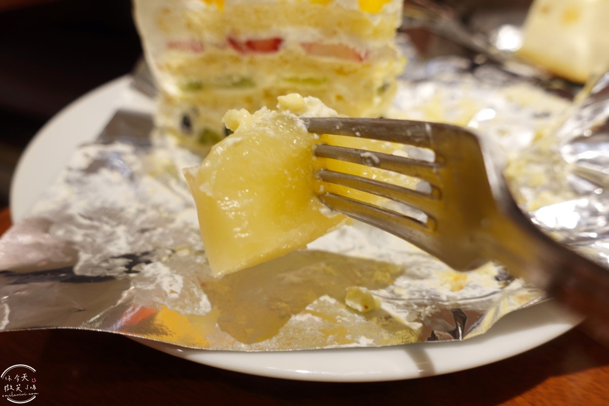 橫濱必吃甜點∥HARBS NEWoMan橫濱店 3 樓,新鮮水果蛋糕、白桃起司蛋糕太狂|甜點名店朝聖,人氣千層蛋糕排隊也要吃|日本必吃甜點HARBS - 第19張圖 橫濱必吃甜點∥HARBS NEWoMan橫濱店 3 樓,新鮮水果蛋糕、白桃起司蛋糕太狂|甜點名店朝聖,人氣千層蛋糕排隊也要吃|日本必吃甜點HARBS