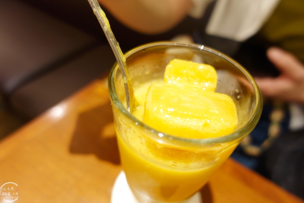 橫濱必吃甜點∥HARBS NEWoMan橫濱店 3 樓,新鮮水果蛋糕、白桃起司蛋糕太狂|甜點名店朝聖,人氣千層蛋糕排隊也要吃|日本必吃甜點HARBS - 第21張圖 橫濱必吃甜點∥HARBS NEWoMan橫濱店 3 樓,新鮮水果蛋糕、白桃起司蛋糕太狂|甜點名店朝聖,人氣千層蛋糕排隊也要吃|日本必吃甜點HARBS