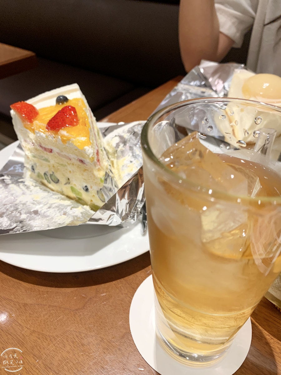 橫濱必吃甜點∥HARBS NEWoMan橫濱店 3 樓,新鮮水果蛋糕、白桃起司蛋糕太狂|甜點名店朝聖,人氣千層蛋糕排隊也要吃|日本必吃甜點HARBS - 第23張圖 橫濱必吃甜點∥HARBS NEWoMan橫濱店 3 樓,新鮮水果蛋糕、白桃起司蛋糕太狂|甜點名店朝聖,人氣千層蛋糕排隊也要吃|日本必吃甜點HARBS