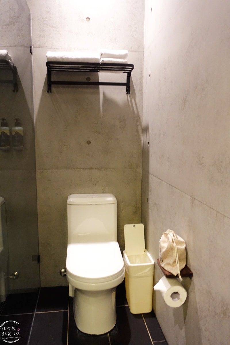 高雄住宿推薦∥河寓HOYU INN’S 2026 新飯店房型、環境與設施一次看|雙人房、家庭房,舒適乾淨,交通便利|高雄新飯店、高雄文青飯店 - 第61張圖 高雄住宿推薦∥河寓HOYU INN’S 2026 新飯店房型、環境與設施一次看|雙人房、家庭房,舒適乾淨,交通便利|高雄新飯店、高雄文青飯店