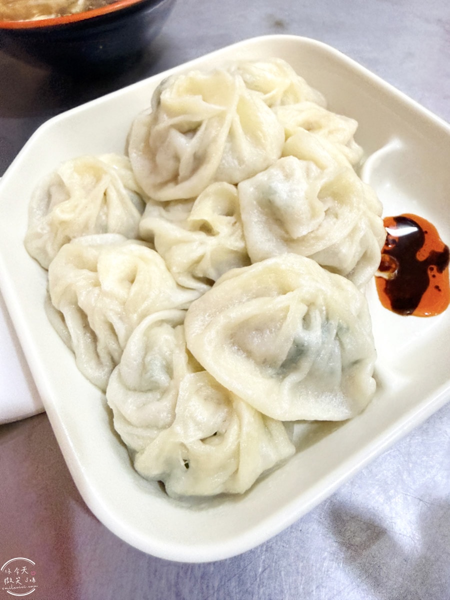 宜蘭銅板美食推薦∥正常鮮肉小湯包礁溪店爆汁登場,多次到訪推薦|在地排隊早餐,宜蘭早餐首選|湯包鮮甜肉汁滿滿,外加一碗酸辣湯超滿足 - 第12張圖 宜蘭銅板美食推薦∥正常鮮肉小湯包礁溪店爆汁登場,多次到訪推薦|在地排隊早餐,宜蘭早餐首選|湯包鮮甜肉汁滿滿,外加一碗酸辣湯超滿足