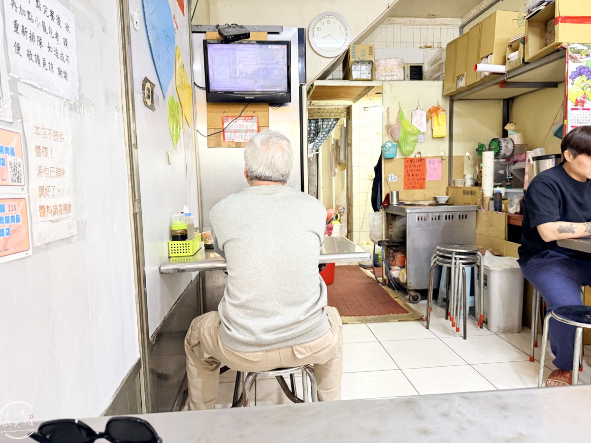 宜蘭銅板美食推薦∥正常鮮肉小湯包礁溪店爆汁登場,多次到訪推薦|在地排隊早餐,宜蘭早餐首選|湯包鮮甜肉汁滿滿,外加一碗酸辣湯超滿足 - 第4張圖 宜蘭銅板美食推薦∥正常鮮肉小湯包礁溪店爆汁登場,多次到訪推薦|在地排隊早餐,宜蘭早餐首選|湯包鮮甜肉汁滿滿,外加一碗酸辣湯超滿足