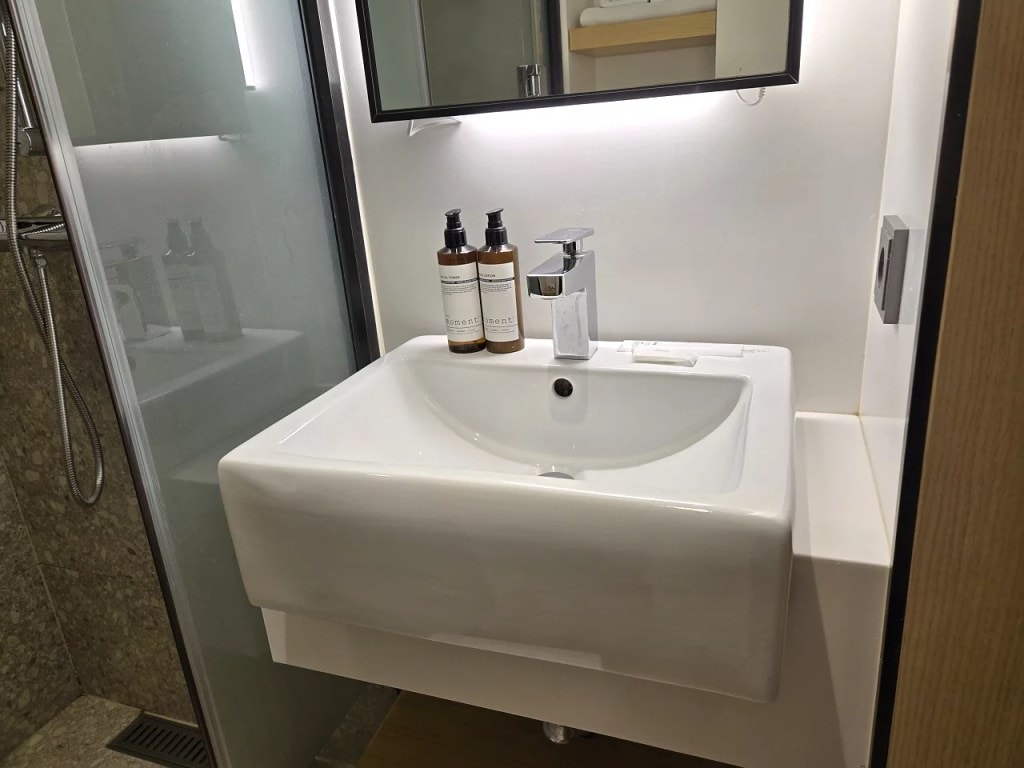 首爾江南住宿推薦∥CF HOTEL(씨에프호텔)江南驛三站住宿開箱,交通便利價格親民首選︱地鐵3分鐘超方便,商務旅遊都適合的平價飯店︱首爾住宿推薦必看 - 第14張圖 首爾江南住宿推薦∥CF HOTEL(씨에프호텔)江南驛三站住宿開箱,交通便利價格親民首選︱地鐵3分鐘超方便,商務旅遊都適合的平價飯店︱首爾住宿推薦必看