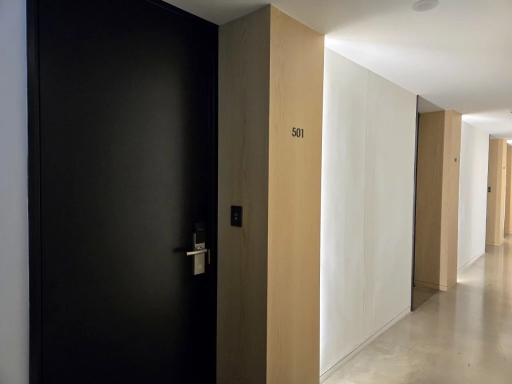 首爾江南住宿推薦∥CF HOTEL(씨에프호텔)江南驛三站住宿開箱,交通便利價格親民首選︱地鐵3分鐘超方便,商務旅遊都適合的平價飯店︱首爾住宿推薦必看 - 第6張圖 首爾江南住宿推薦∥CF HOTEL(씨에프호텔)江南驛三站住宿開箱,交通便利價格親民首選︱地鐵3分鐘超方便,商務旅遊都適合的平價飯店︱首爾住宿推薦必看