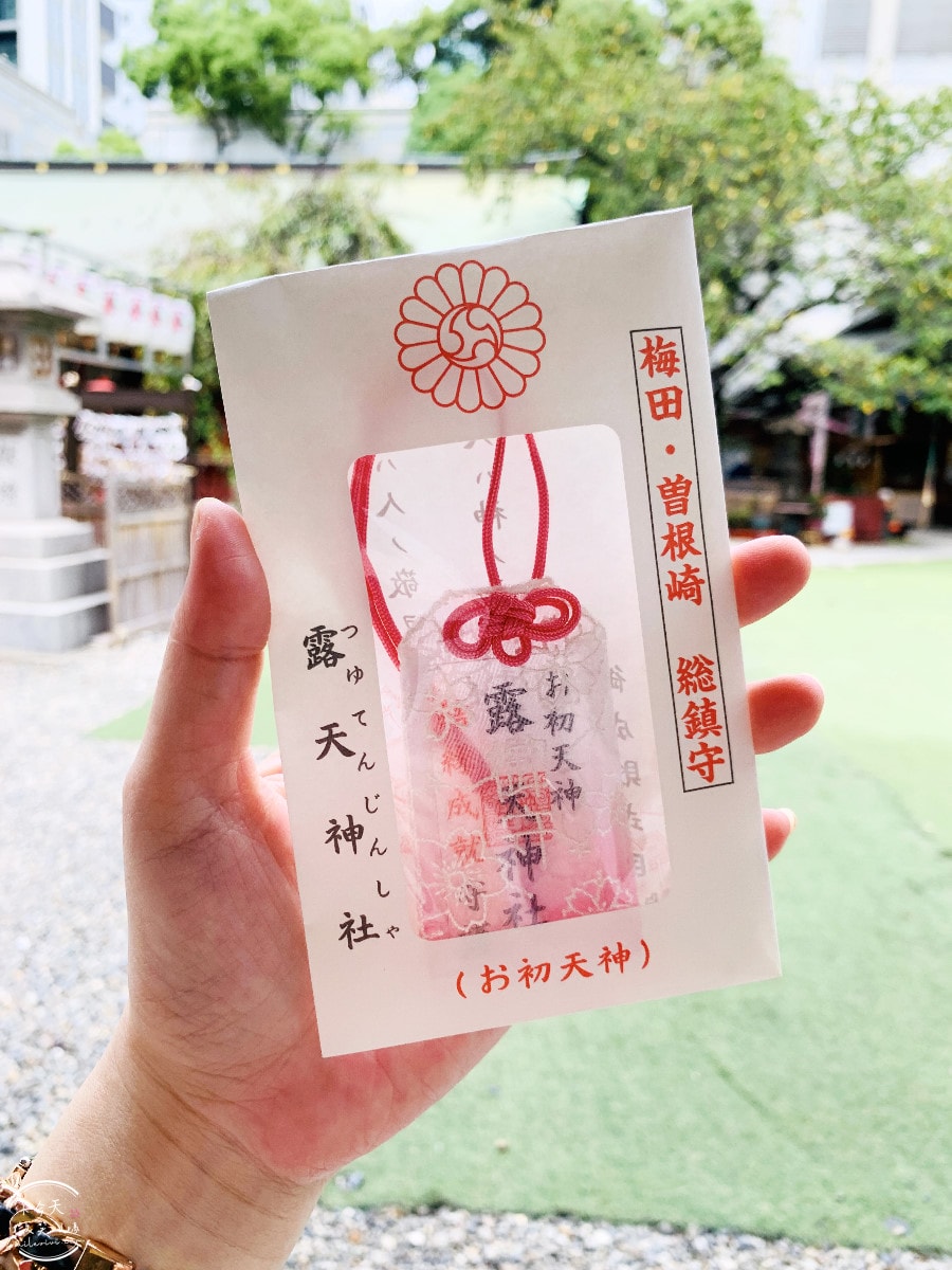 大阪梅田必去景點∥梅田露天神社，戀愛成就神社︱絕美透明戀愛御守必買，神準的戀愛神社︱戀愛祈願參拜完整攻略︱神社內御守一次看