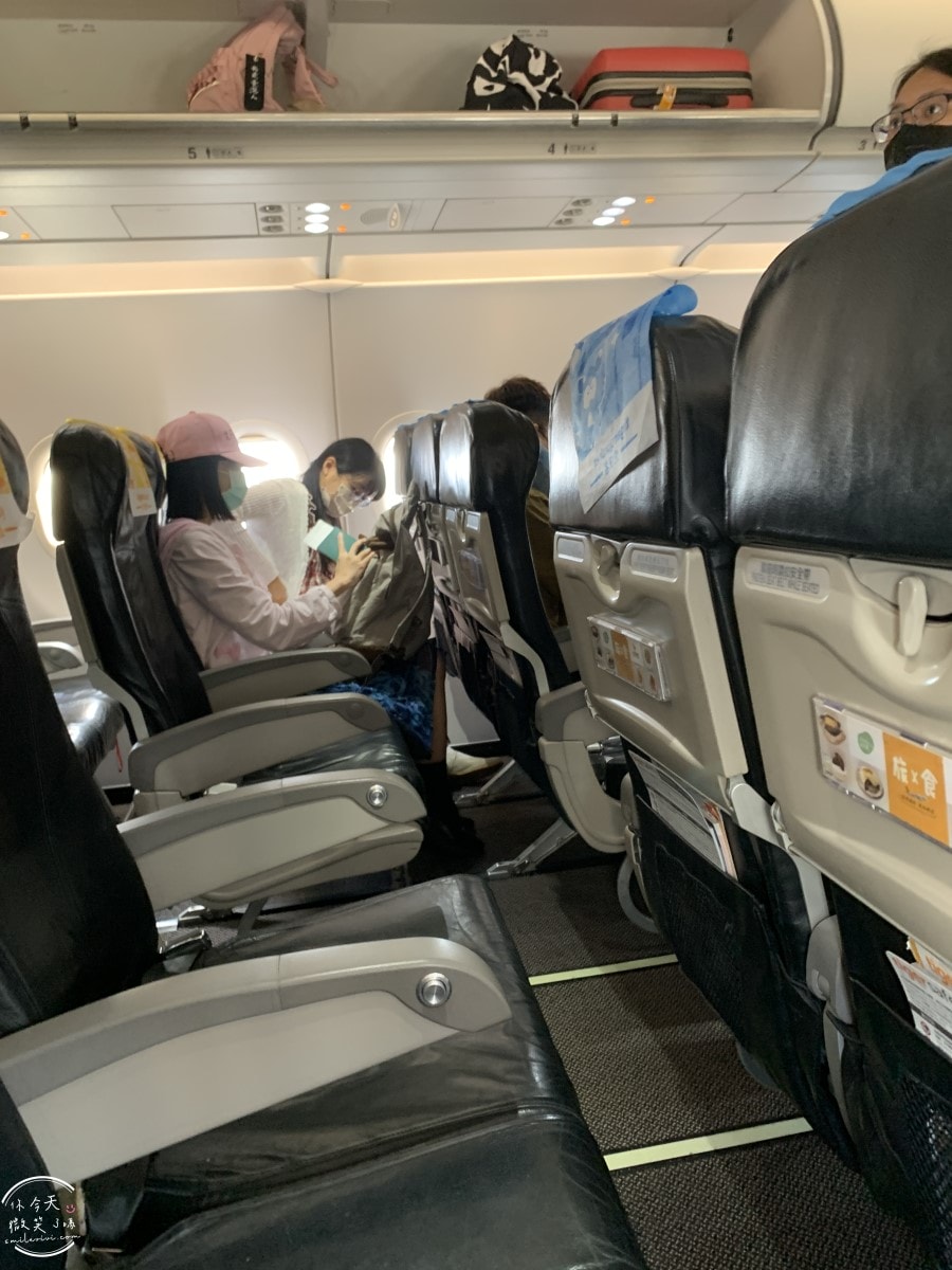 高雄出發東京自由行∥台灣虎航 IT280 班機開箱，班機實際搭乘心得︱高雄直飛東京成田︱虎航線上報到︱Skyliner不用排隊Face Check in Go
