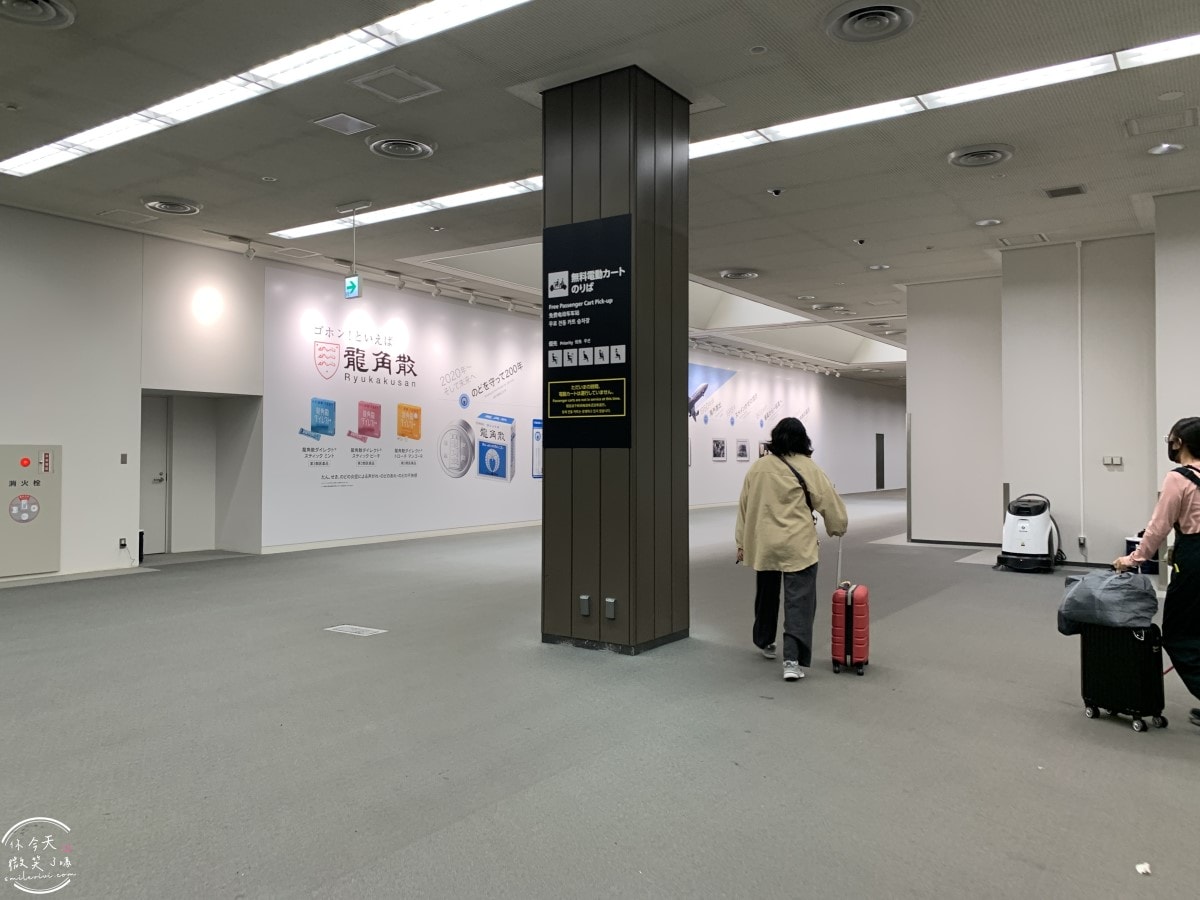 高雄出發東京自由行∥台灣虎航 IT280 班機開箱，班機實際搭乘心得︱高雄直飛東京成田︱虎航線上報到︱Skyliner不用排隊Face Check in Go