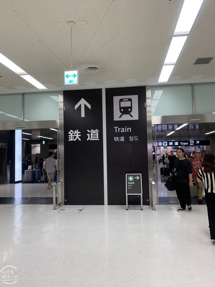 高雄出發東京自由行∥台灣虎航 IT280 班機開箱，班機實際搭乘心得︱高雄直飛東京成田︱虎航線上報到︱Skyliner不用排隊Face Check in Go