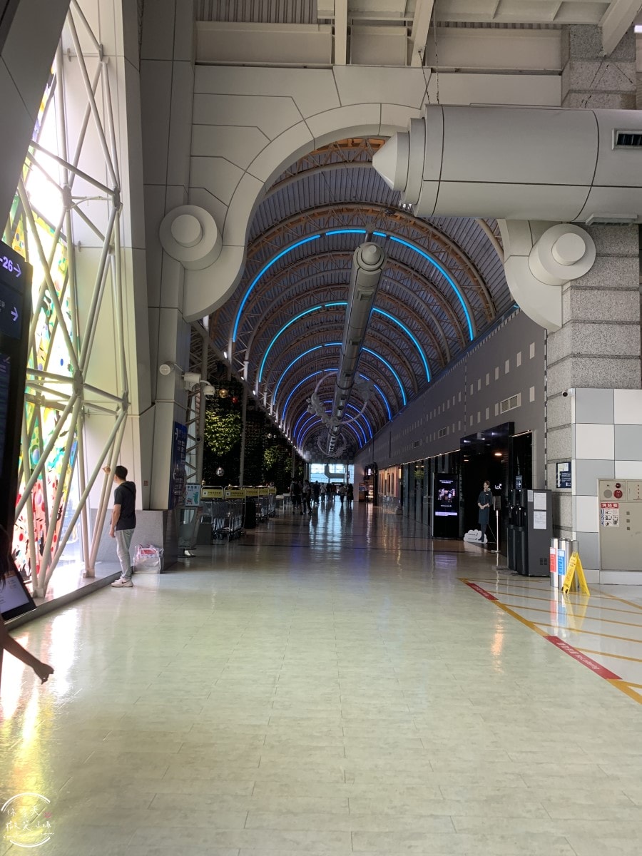 高雄出發東京自由行∥台灣虎航 IT280 班機開箱，班機實際搭乘心得︱高雄直飛東京成田︱虎航線上報到︱Skyliner不用排隊Face Check in Go