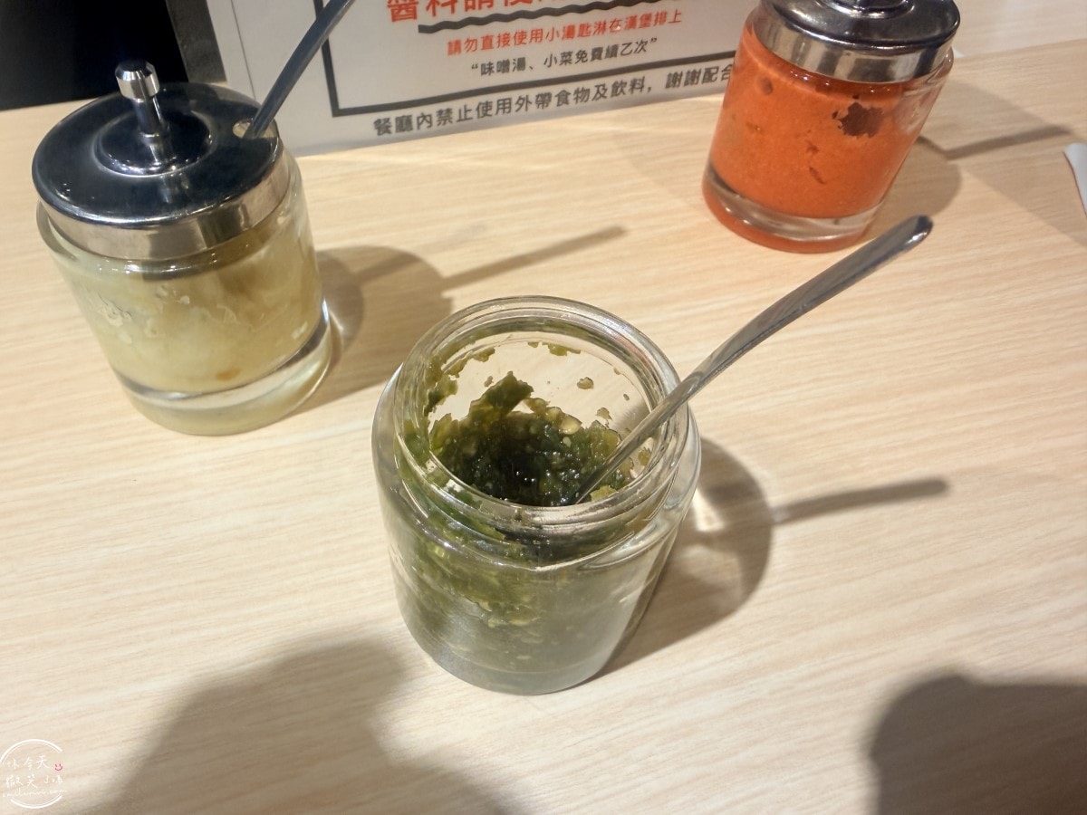 南港高鐵站美食推薦∥漢堡排 嘉 CITYLINK南港店，多汁肉排超滿足︱值得吃嗎？實際體驗，排隊人氣美食︱漢堡排嘉菜單，牛舌漢堡排定食、炭火牛橫膈膜排定食