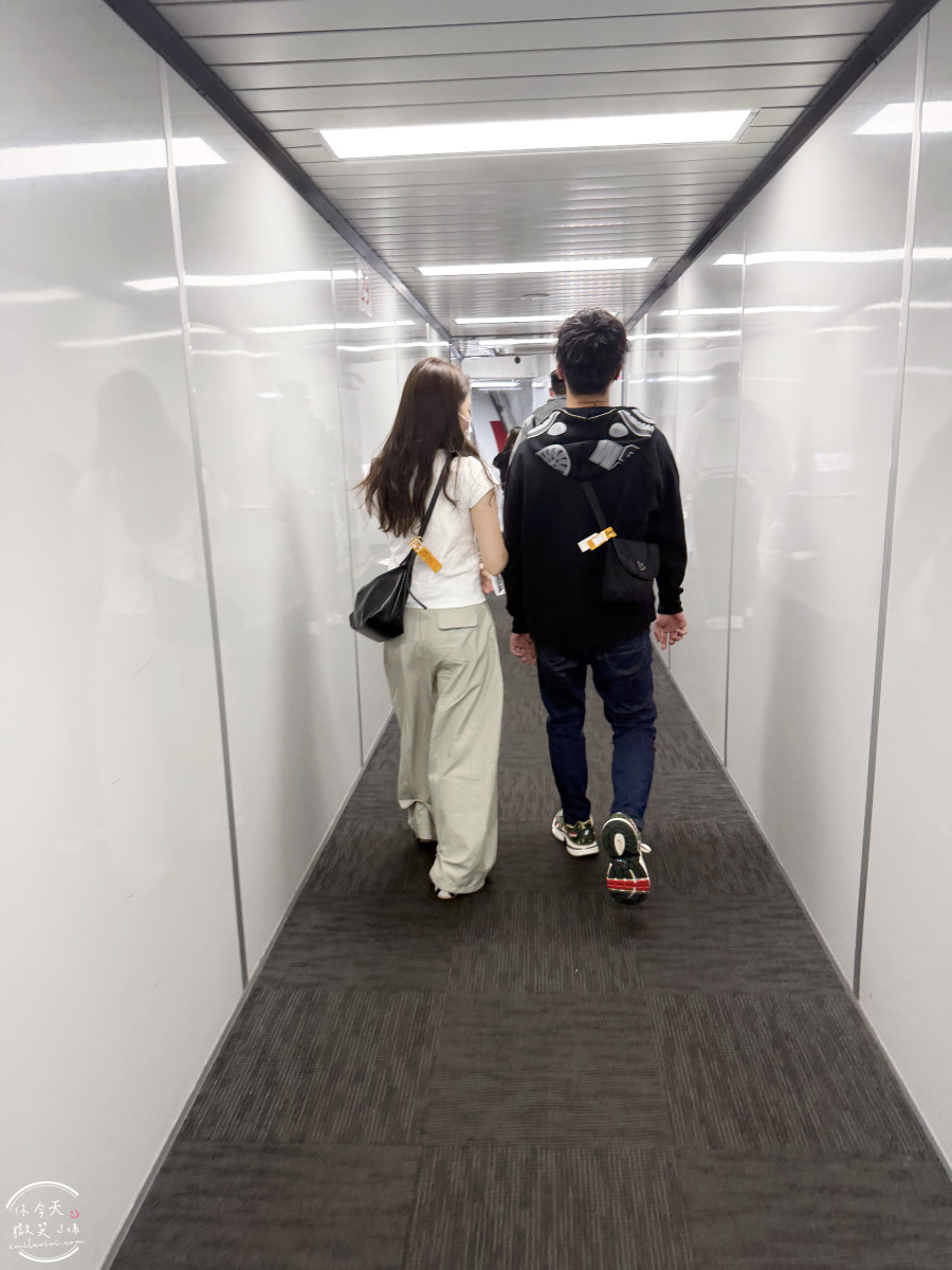 高雄出發東京自由行∥台灣虎航 IT280 班機開箱，班機實際搭乘心得︱高雄直飛東京成田︱虎航線上報到︱Skyliner不用排隊Face Check in Go