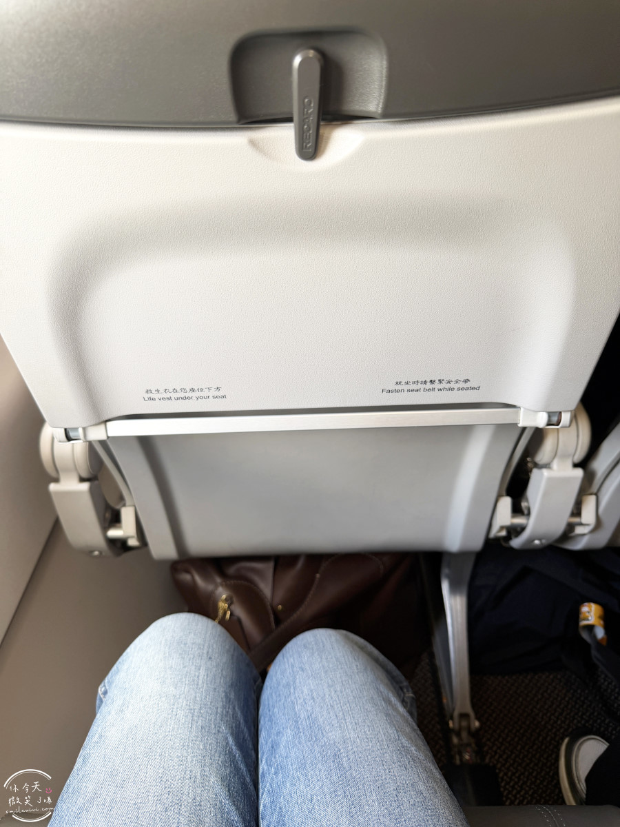 高雄出發東京自由行∥台灣虎航 IT280 班機開箱，班機實際搭乘心得︱高雄直飛東京成田︱虎航線上報到︱Skyliner不用排隊Face Check in Go