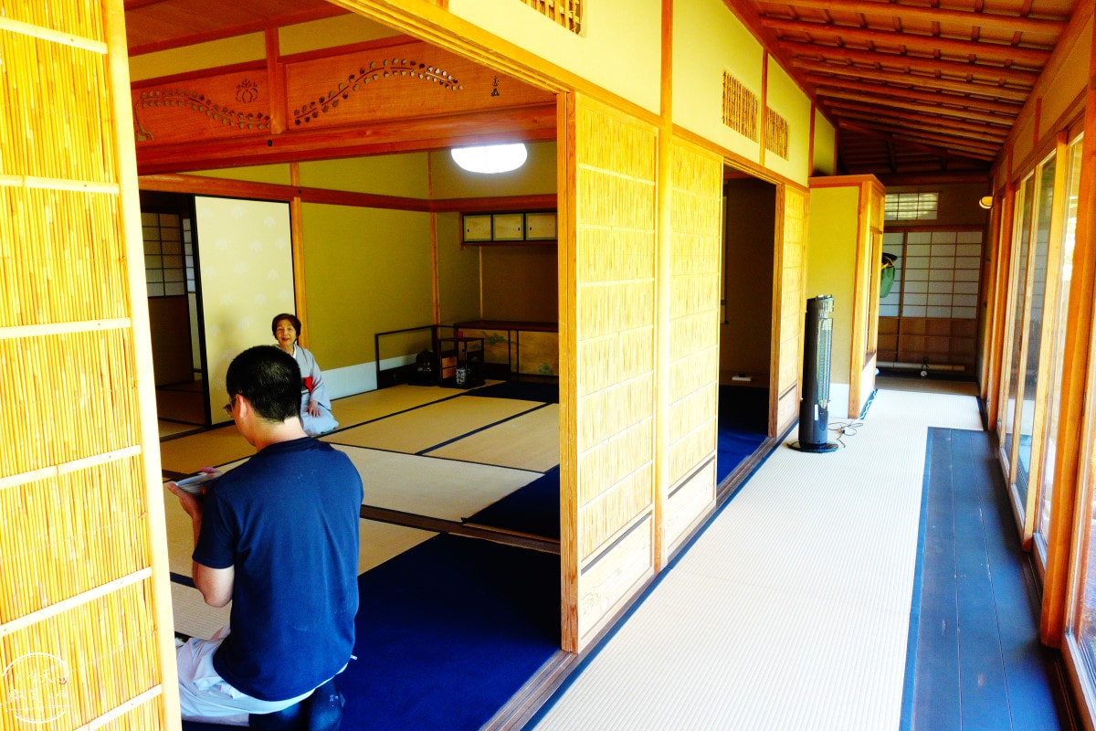 姬路景點推薦∥姬路城參觀完別錯過好古園︱雙樹庵抹茶和菓子與日式庭園療癒體驗分享︱姬路城旁隱藏版日式茶屋︱姬路一日遊景點 - 第35張圖 姬路景點推薦∥姬路城參觀完別錯過好古園︱雙樹庵抹茶和菓子與日式庭園療癒體驗分享︱姬路城旁隱藏版日式茶屋︱姬路一日遊景點