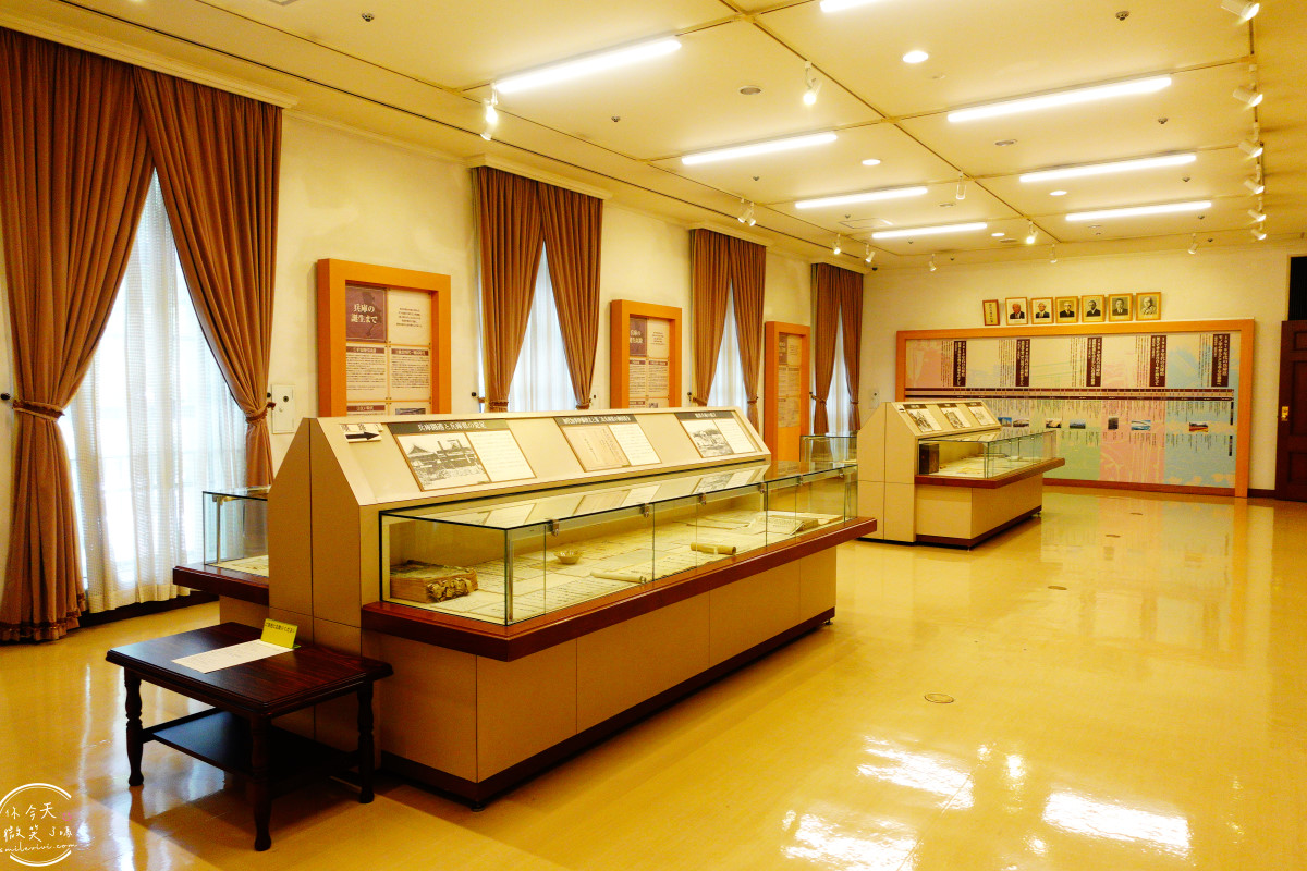 神戶隱藏版景點推薦∥神戶兵庫縣公館(兵庫県公館)百年歷史洋館︱兵庫縣政資料館免費開放參觀超好拍,免費參觀的歐風歷史建築︱關西自由行推薦、神戶免費景點推薦 - 第13張圖 神戶隱藏版景點推薦∥神戶兵庫縣公館(兵庫県公館)百年歷史洋館︱兵庫縣政資料館免費開放參觀超好拍,免費參觀的歐風歷史建築︱關西自由行推薦、神戶免費景點推薦