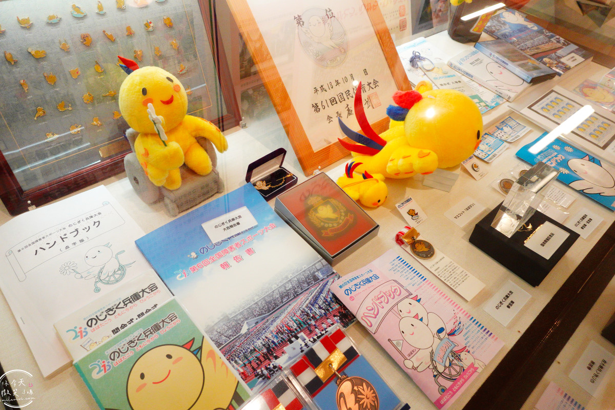 神戶隱藏版景點推薦∥神戶兵庫縣公館(兵庫県公館)百年歷史洋館︱兵庫縣政資料館免費開放參觀超好拍,免費參觀的歐風歷史建築︱關西自由行推薦、神戶免費景點推薦 - 第30張圖 神戶隱藏版景點推薦∥神戶兵庫縣公館(兵庫県公館)百年歷史洋館︱兵庫縣政資料館免費開放參觀超好拍,免費參觀的歐風歷史建築︱關西自由行推薦、神戶免費景點推薦