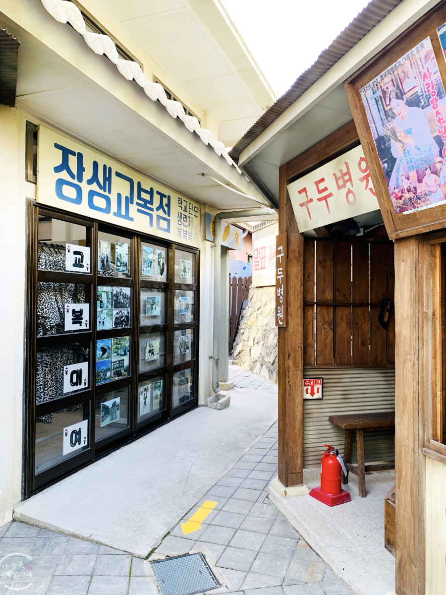 蔚山一日遊必訪∥長生浦舊村落(장생포 옛마을)長生浦鯨魚村(장생포고래마을)走進韓國1960年代老街！長生浦鯨魚文化村必拍景點(장생포고래문화마을)，舊村落、復古商店、老街彷彿走進韓劇復古場景︱Running Man拍攝地