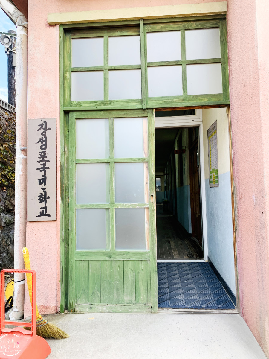 蔚山一日遊必訪∥長生浦舊村落(장생포 옛마을)長生浦鯨魚村(장생포고래마을)走進韓國1960年代老街！長生浦鯨魚文化村必拍景點(장생포고래문화마을)，舊村落、復古商店、老街彷彿走進韓劇復古場景︱Running Man拍攝地