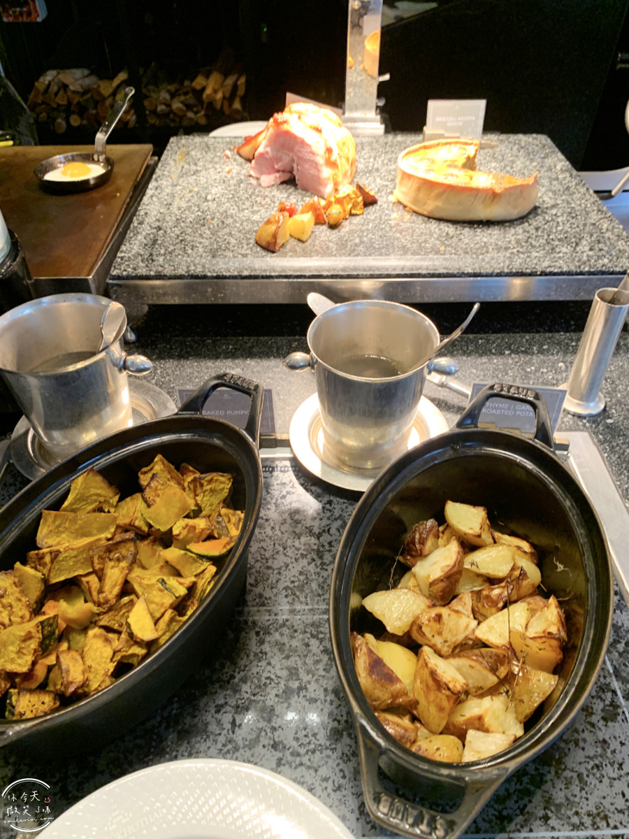 曼谷奢華飯店推薦∥曼谷素凱泰酒店(The Sukhothai Bangkok)房型、早餐一次整理︱曼谷五星級奢華飯店完整介紹︱曼谷沙吞住宿推薦,MRT倫披尼站步行約 7 分鐘 - 第66張圖 曼谷奢華飯店推薦∥曼谷素凱泰酒店(The Sukhothai Bangkok)房型、早餐一次整理︱曼谷五星級奢華飯店完整介紹︱曼谷沙吞住宿推薦,MRT倫披尼站步行約 7 分鐘
