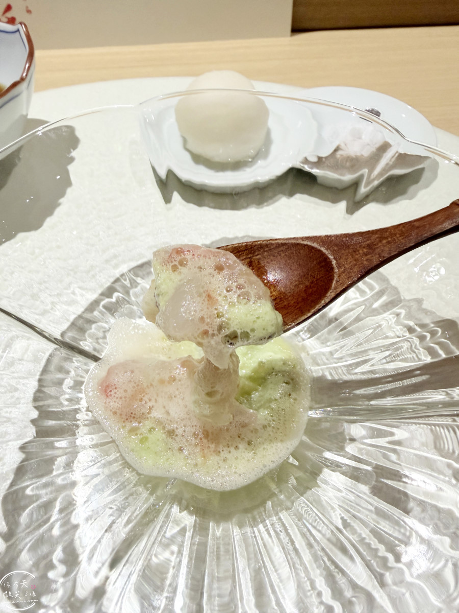 高雄美食必吃∥天婦羅廷板前天婦羅，無菜單料理完整分享｜職人現炸無菜單饗宴，海鮮、蔬菜炸物一次享受｜高雄苓雅區美食，採預約制