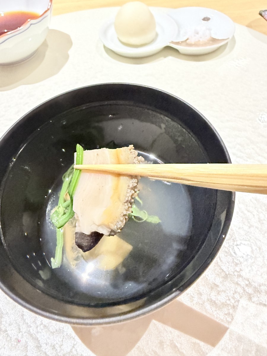 高雄美食必吃∥天婦羅廷板前天婦羅，無菜單料理完整分享｜職人現炸無菜單饗宴，海鮮、蔬菜炸物一次享受｜高雄苓雅區美食，採預約制