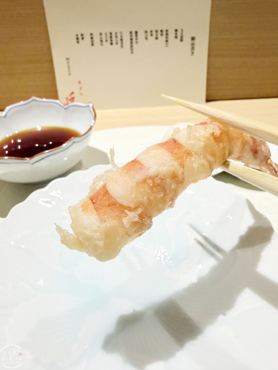高雄美食必吃∥天婦羅廷板前天婦羅，無菜單料理完整分享｜職人現炸無菜單饗宴，海鮮、蔬菜炸物一次享受｜高雄苓雅區美食，採預約制