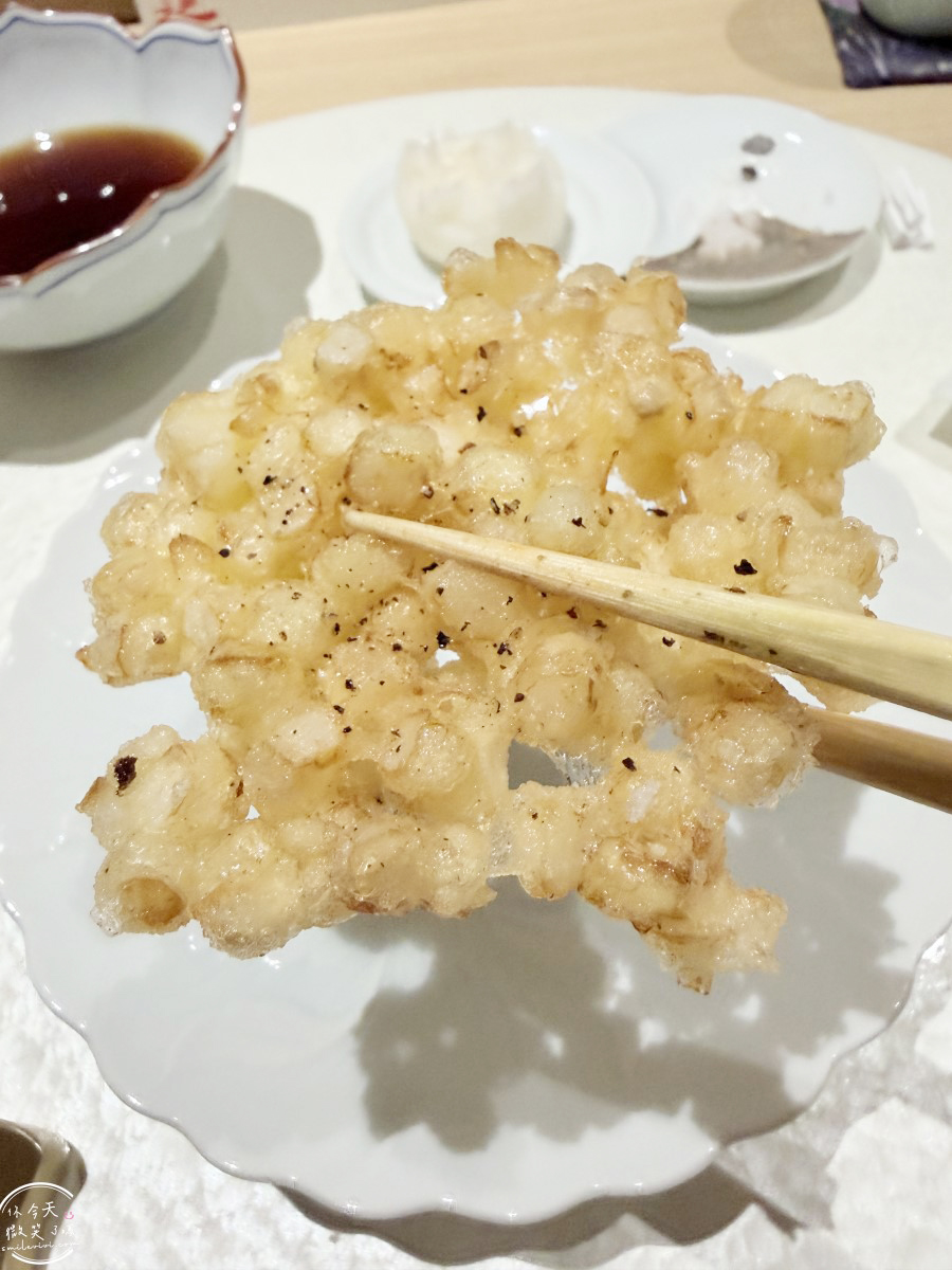 高雄美食必吃∥天婦羅廷板前天婦羅，無菜單料理完整分享｜職人現炸無菜單饗宴，海鮮、蔬菜炸物一次享受｜高雄苓雅區美食，採預約制