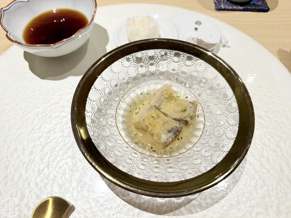 高雄美食必吃∥天婦羅廷板前天婦羅，無菜單料理完整分享｜職人現炸無菜單饗宴，海鮮、蔬菜炸物一次享受｜高雄苓雅區美食，採預約制