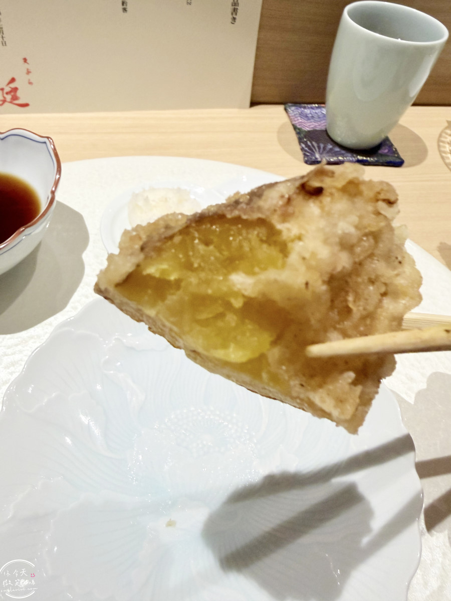 高雄美食必吃∥天婦羅廷板前天婦羅，無菜單料理完整分享｜職人現炸無菜單饗宴，海鮮、蔬菜炸物一次享受｜高雄苓雅區美食，採預約制
