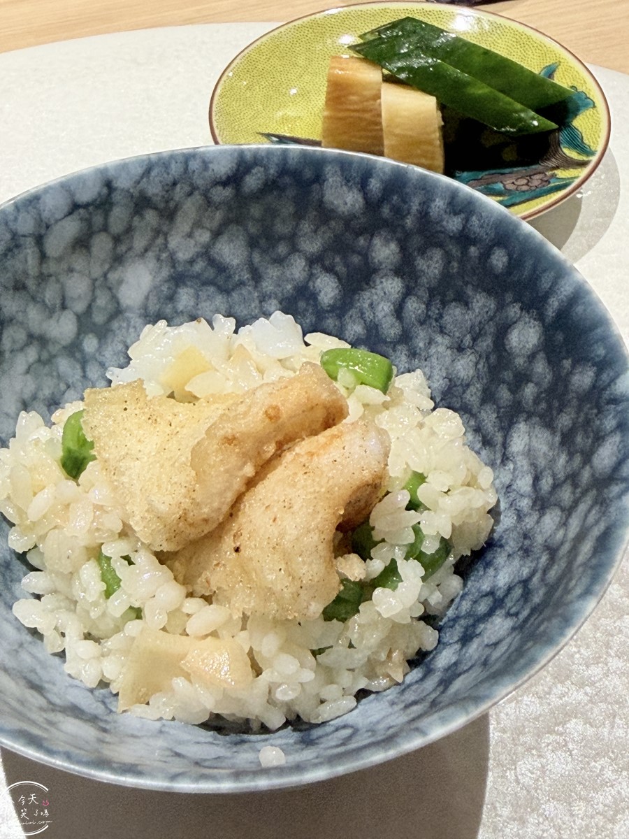 高雄美食必吃∥天婦羅廷板前天婦羅，無菜單料理完整分享｜職人現炸無菜單饗宴，海鮮、蔬菜炸物一次享受｜高雄苓雅區美食，採預約制